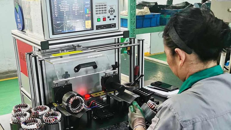 小型伺服电机减速机规格解析：关键参数与选型逻辑